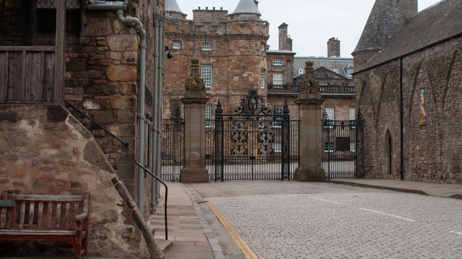 The corner of Abbey Strand, host for the Halloween Edinburgh event, fireside storytelling.